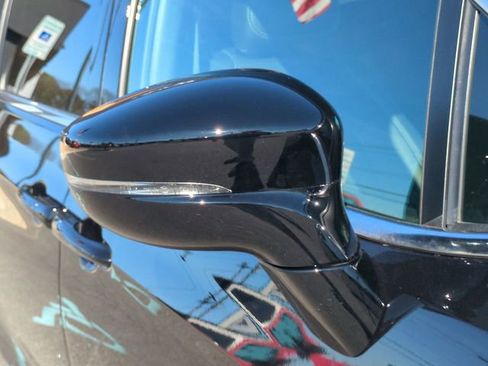 New 2026 Chrysler Pacifica Select image 12