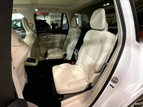 Used 2024 Volvo XC90 T8 Plus w/ Protection Package Premier image 20