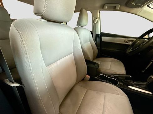 Used 2016 Toyota Corolla LE FWD image 26