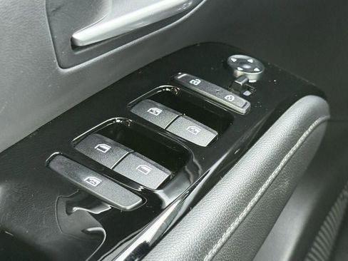 Used 2024 Hyundai Santa Cruz Limited image 18