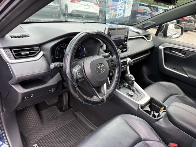 Used 2019 Toyota RAV4 XSE AWD/4WD image 12