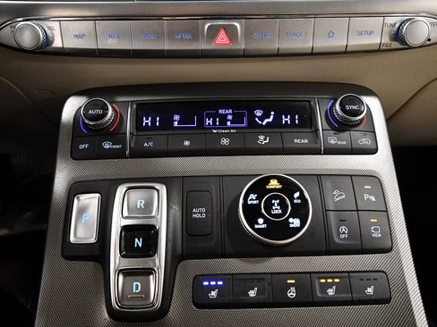 Used 2021 Hyundai Palisade Calligraphy image 26