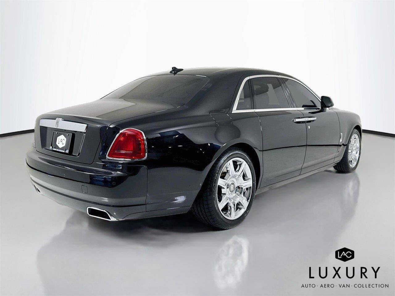 Used 2013 Rolls-Royce Ghost RWD image 5