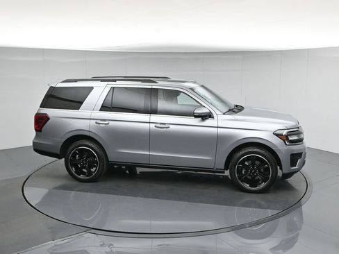 Certified 2023 Ford Expedition Limited AWD/4WD image 60