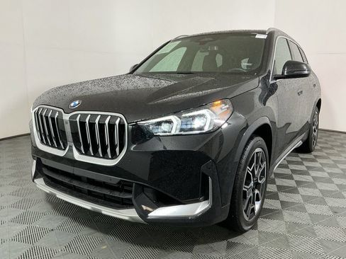 Certified 2025 BMW X1 xDrive28i w/ Convenience Package AWD/4WD image 2