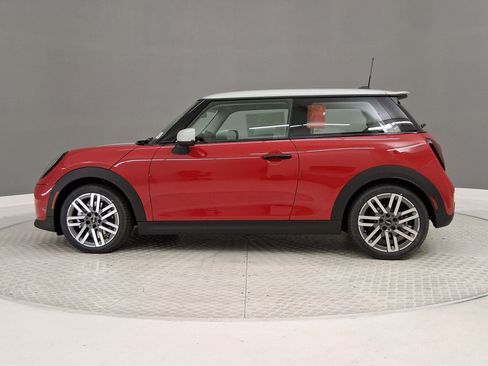 New 2026 MINI Cooper S FWD image 2