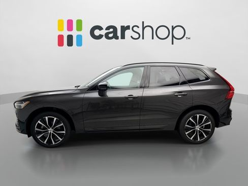 Used 2024 Volvo XC60 B5 Plus AWD/4WD image 2