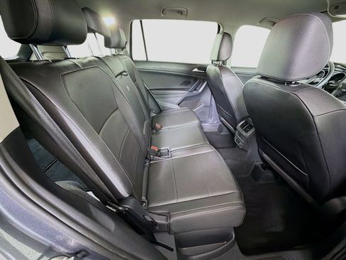 Used 2019 Volkswagen Tiguan SE AWD/4WD image 28