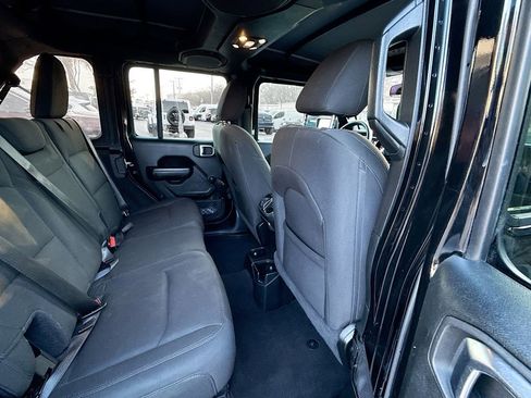Used 2021 Jeep Wrangler Unlimited Willys image 32
