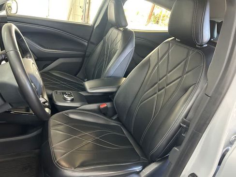 Used 2021 Ford Mustang Mach-E Select RWD image 12