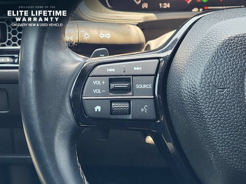 Used 2024 Honda Civic Sport image 27