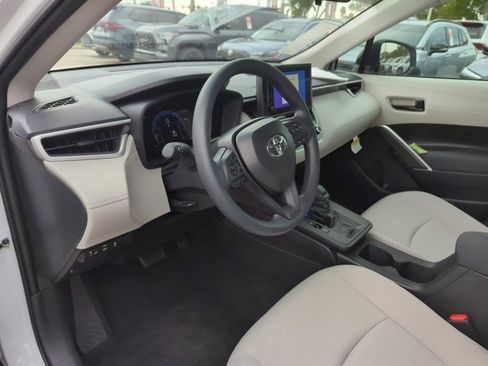 New 2026 Toyota Corolla Cross L image 14