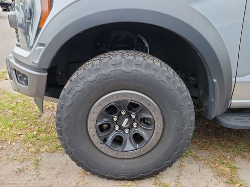 Used 2022 Ford F150 Raptor w/ Equipment Group 801A High AWD/4WD image 4
