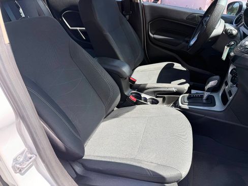 Used 2018 Ford Fiesta SE FWD image 14