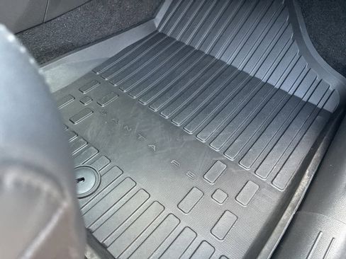 Certified 2025 Hyundai Santa Fe XRT image 25