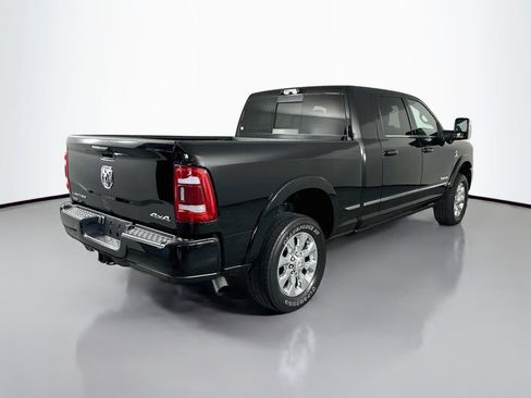 Used 2024 RAM 2500 Limited AWD/4WD image 7