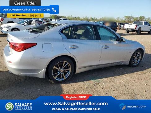 Used 2017 INFINITI Q50 Signature Edition w/ All Weather Package (L93) image 3