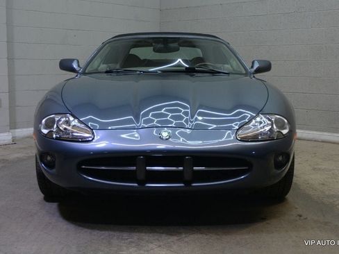 Used 2000 Jaguar XK8 Convertible RWD image 18