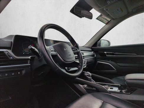Used 2025 Kia Telluride S AWD/4WD image 10
