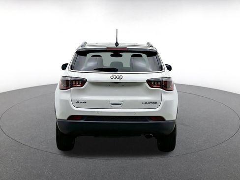 Used 2025 Jeep Compass Trailhawk AWD/4WD image 6
