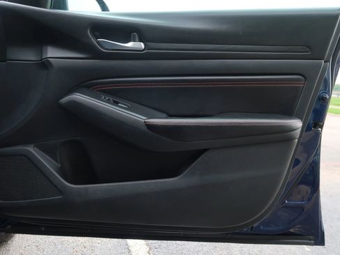 Used 2021 Nissan Altima 2.5 SR image 47