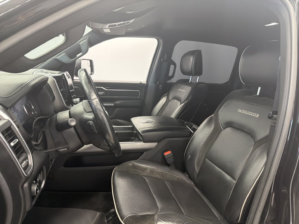 Used 2020 RAM 1500 Laramie AWD/4WD image 10
