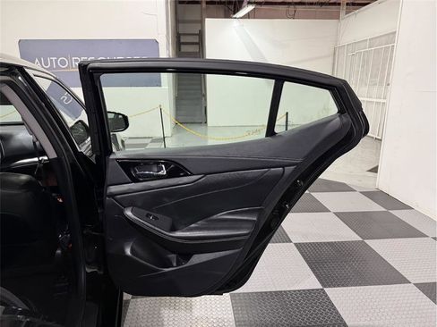 Used 2023 Nissan Maxima SV w/ Floor Mat Group image 27