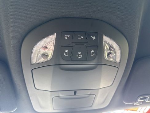 New 2026 Chrysler Voyager LX image 20