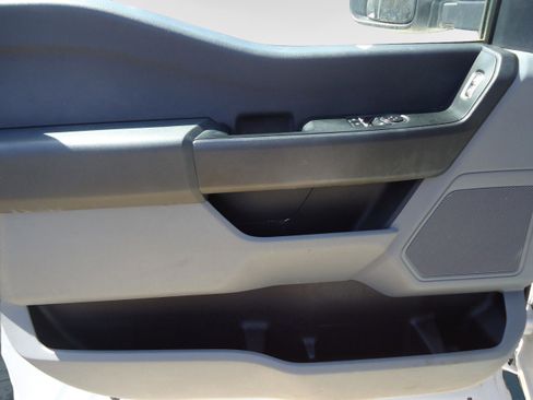 Used 2023 Ford F350 XL w/ Snow Plow Prep Package image 21