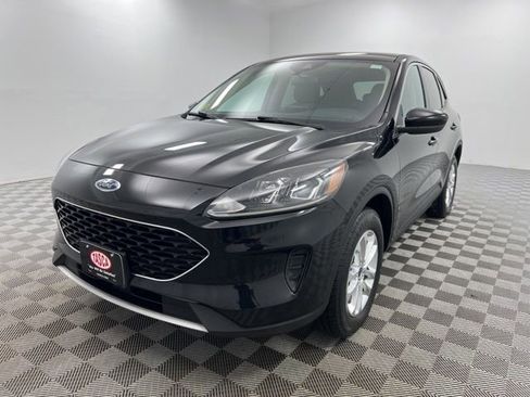 Used 2020 Ford Escape SE AWD/4WD image 2
