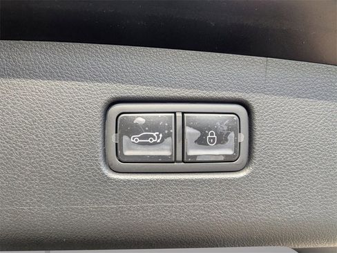 New 2026 Genesis GV70 2.5T Select image 12