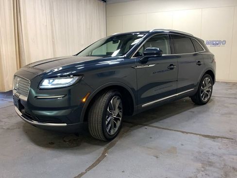 Used 2023 Lincoln Nautilus Reserve AWD/4WD image 44