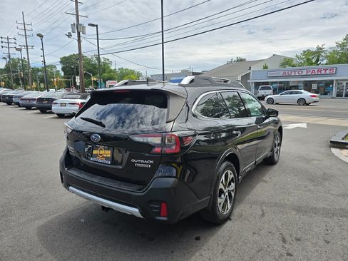 Used 2020 Subaru Outback Touring w/ Popular Package #2 AWD/4WD image 3