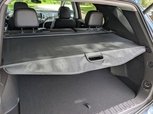Used 2024 Chevrolet Equinox Premier FWD image 22
