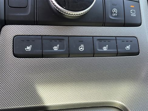 Used 2020 Hyundai Palisade Limited image 28