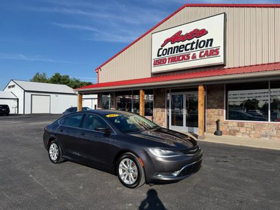Used 2015 Chrysler 200 Limited w/ Convenience Group