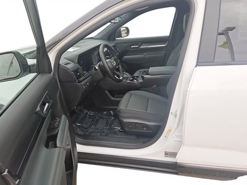 New 2026 GMC Terrain AT4 w/ Technology Package II AWD/4WD image 29