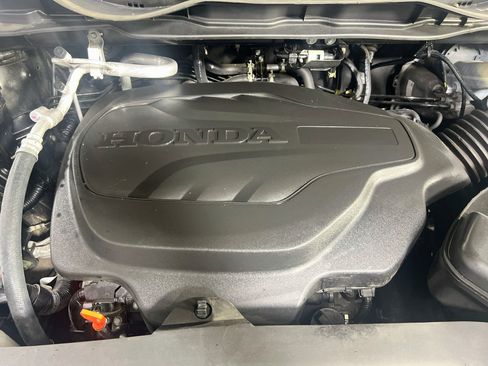 Used 2023 Honda Odyssey Sport image 30
