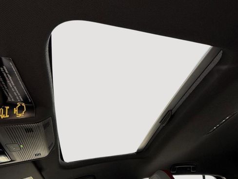 New 2025 Volkswagen GTI SE image 12