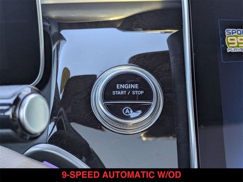 Certified 2025 Mercedes-Benz GLC 300 4MATIC image 19