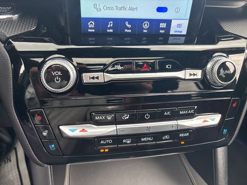 Used 2022 Ford Explorer ST w/ Equipment Group 401A image 21