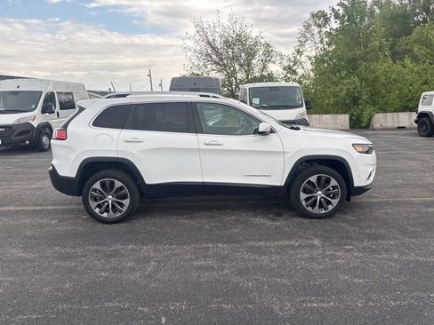 Used 2021 Jeep Cherokee Limited w/ Elite Package AWD/4WD image 7