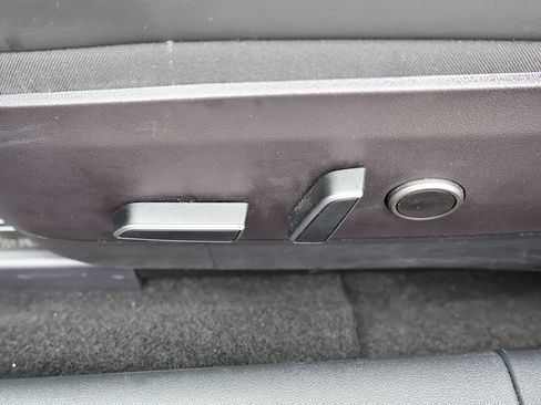 Used 2023 Tesla Model 3 Performance AWD/4WD image 33