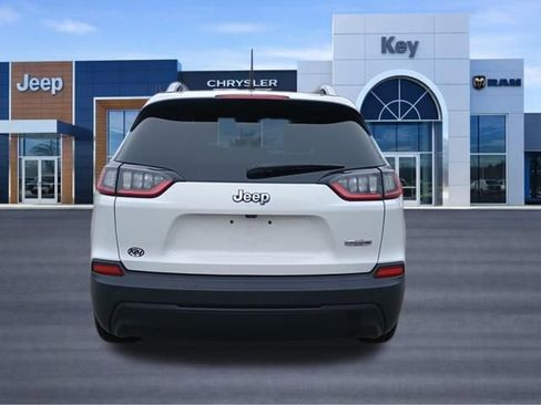 Used 2020 Jeep Cherokee Latitude Plus FWD image 4