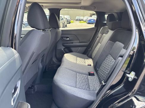 Used 2025 Nissan Kicks SV w/ SV Premium Package AWD/4WD image 28