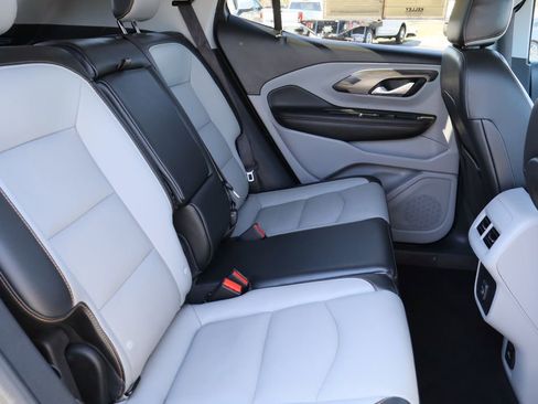 Certified 2019 GMC Terrain SLT image 25