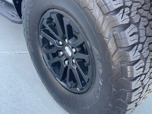 Used 2025 Ford F150 Raptor AWD/4WD image 4