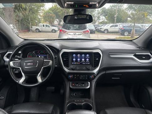 Used 2023 GMC Acadia SLT image 26