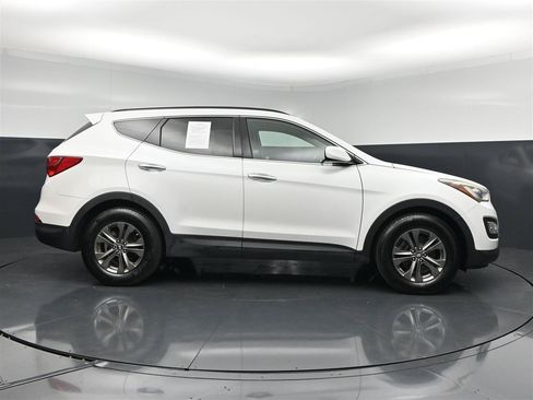 Used 2014 Hyundai Santa Fe Sport w/ Popular Equipment Package 02 AWD/4WD image 4