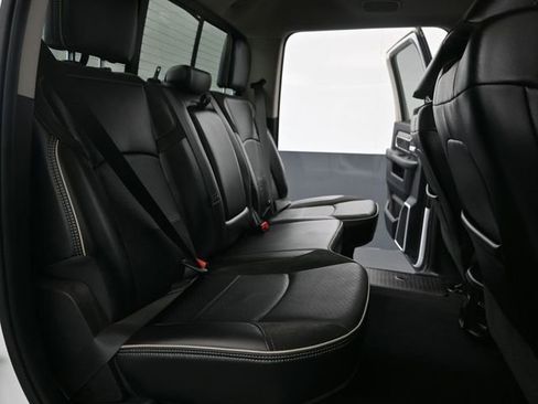 Used 2024 RAM 2500 Laramie AWD/4WD image 19